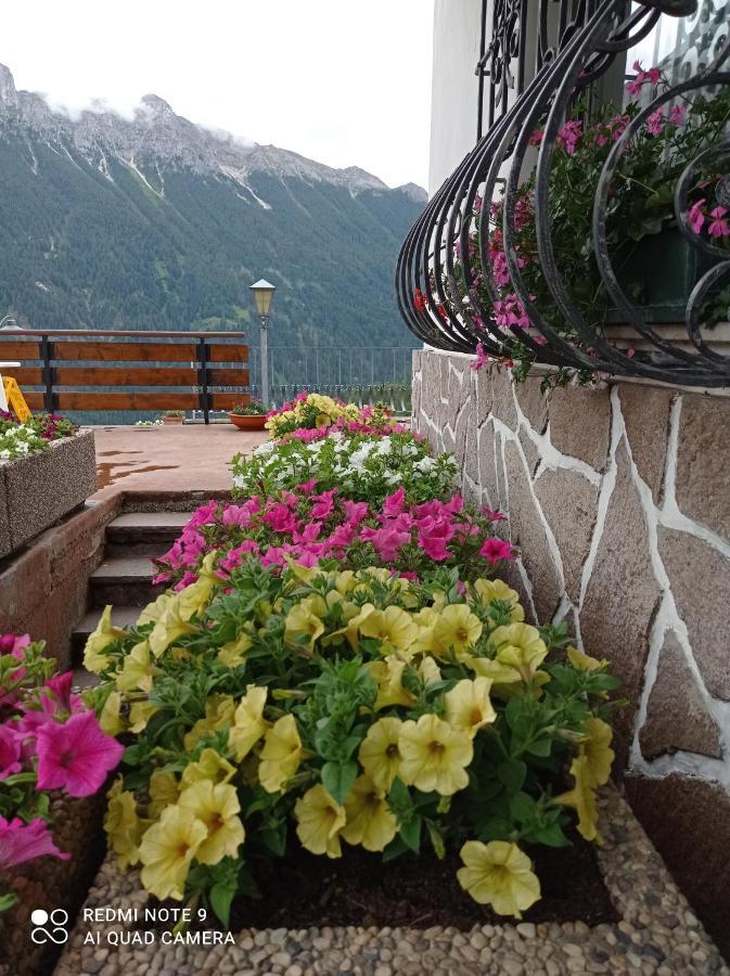 Hotel Millefiori Vigo di Fassa Kültér fotó