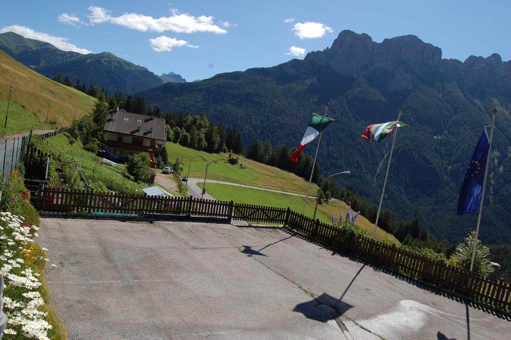 Hotel Millefiori Vigo di Fassa Kültér fotó